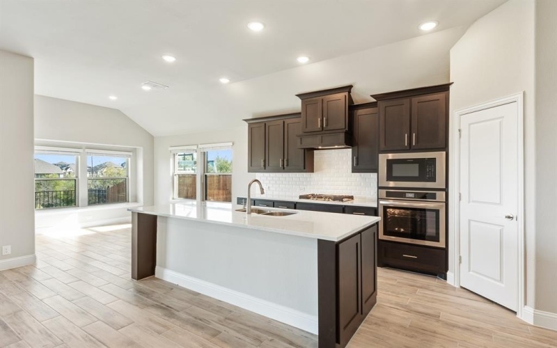 1407 Fishergate Drive, Forney, TX 75126, 4 Habitaciones Habitaciones , ,3 BañosBaños,Residential,En Venta,1407 Fishergate Drive,20995239