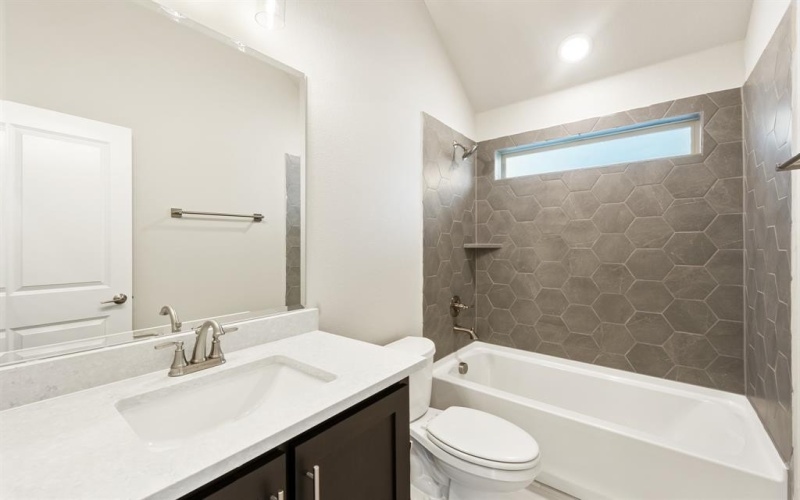 1407 Fishergate Drive, Forney, TX 75126, 4 Habitaciones Habitaciones , ,3 BañosBaños,Residential,En Venta,1407 Fishergate Drive,20995239