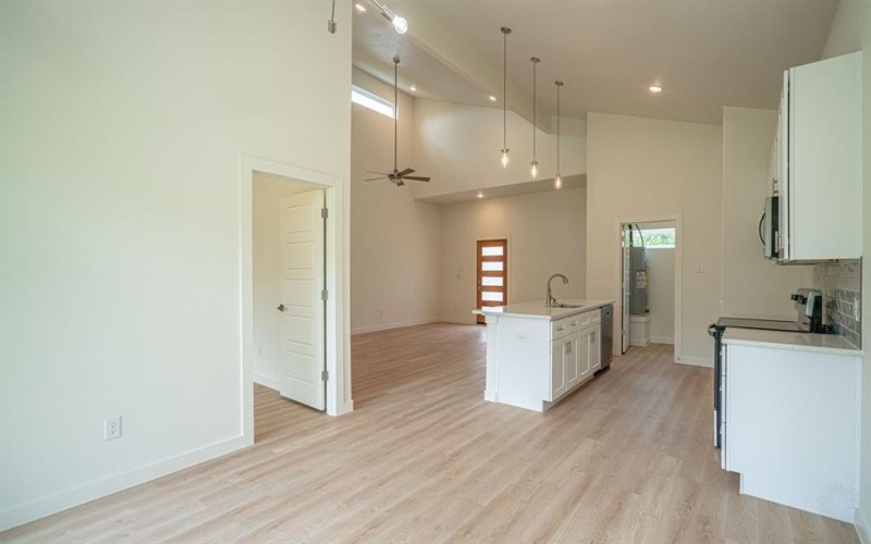 916 Colorado River Drive, Granbury, TX 76048, 2 Habitaciones Habitaciones , ,2 BañosBaños,Residential,En Venta,916 Colorado River Drive,20995289