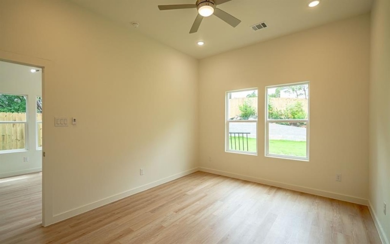 916 Colorado River Drive, Granbury, TX 76048, 2 Habitaciones Habitaciones , ,2 BañosBaños,Residential,En Venta,916 Colorado River Drive,20995289