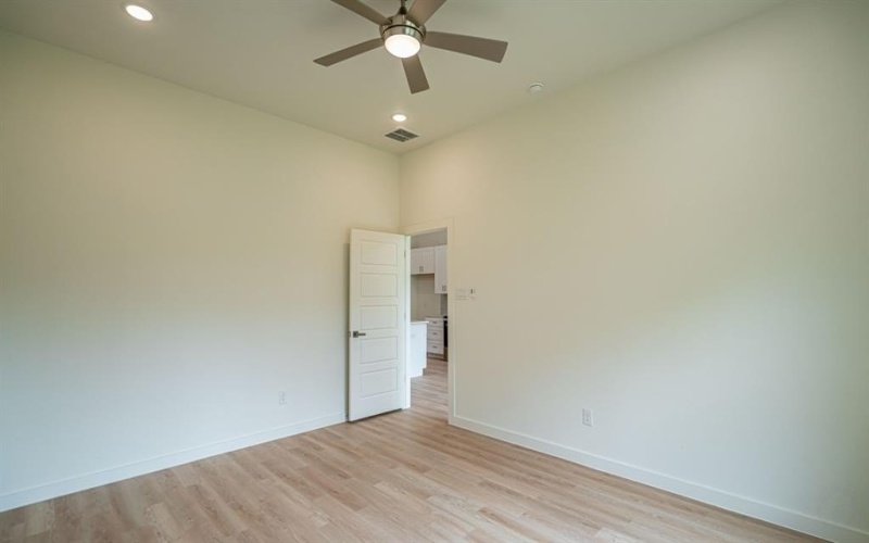916 Colorado River Drive, Granbury, TX 76048, 2 Habitaciones Habitaciones , ,2 BañosBaños,Residential,En Venta,916 Colorado River Drive,20995289