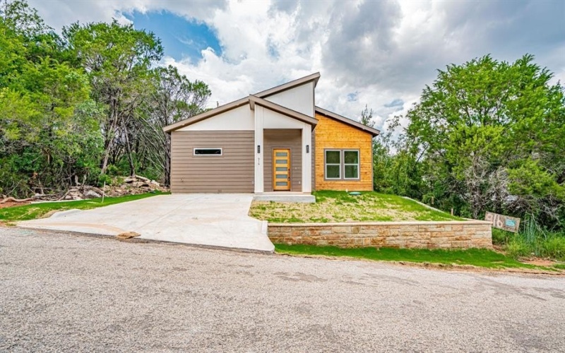 916 Colorado River Drive, Granbury, TX 76048, 2 Habitaciones Habitaciones , ,2 BañosBaños,Residential,En Venta,916 Colorado River Drive,20995289