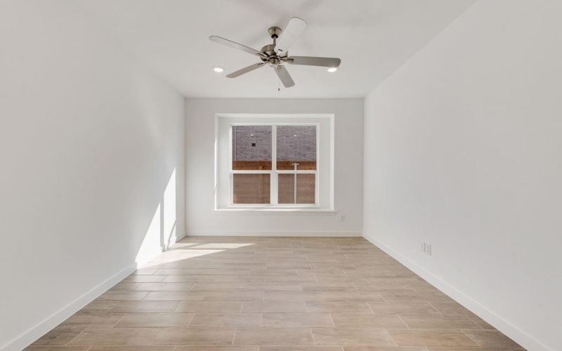 3908 Falcon Field Drive, Mesquite, TX 75181, 4 Bedrooms Bedrooms, ,3 BathroomsBathrooms,Residential,For Sale,3908 Falcon Field Drive,20995297