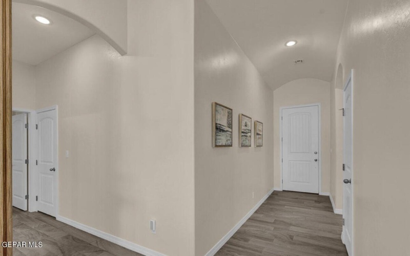 111 Lincoln Street, Sunland Park, NM 88063, 5 Habitaciones Habitaciones , ,2 BañosBaños,Residential,En Venta,111 Lincoln Street,905435