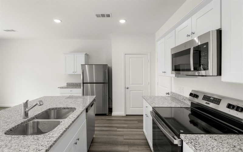 14152 Donahue Street, Pilot Point, TX 76258, 3 Bedrooms Bedrooms, ,2 BathroomsBathrooms,Residential,For Sale,14152 Donahue Street,0,20995613