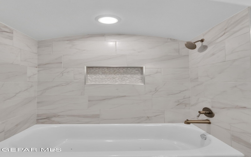 15136 Ambition Avenue, El Paso, TX 79938, 5 Bedrooms Bedrooms, ,3 BathroomsBathrooms,Residential,For Sale,15136 Ambition Avenue,895043