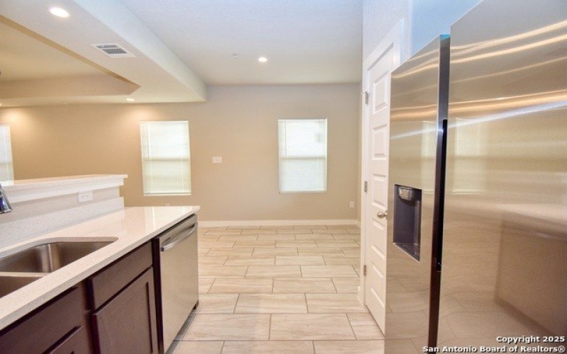 8311 Via Pisa, San Antonio, TX 78227, ,8 BathroomsBathrooms,Residential Multi Family,For Sale,8311 Via Pisa,1882643