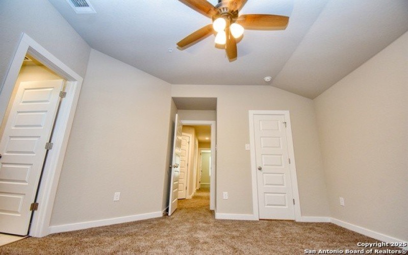 8311 Via Pisa, San Antonio, TX 78227, ,8 BathroomsBathrooms,Residential Multi Family,For Sale,8311 Via Pisa,1882643
