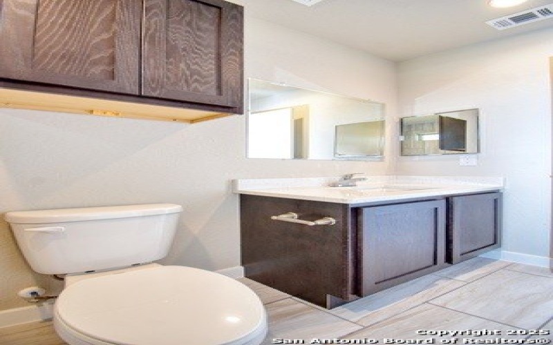 8311 Via Pisa, San Antonio, TX 78227, ,8 BathroomsBathrooms,Residential Multi Family,For Sale,8311 Via Pisa,1882643