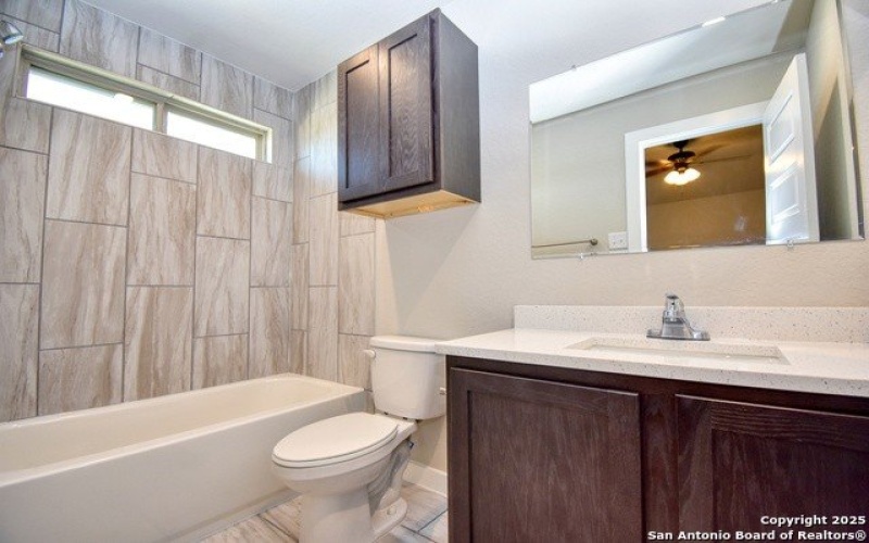8311 Via Pisa, San Antonio, TX 78227, ,8 BathroomsBathrooms,Residential Multi Family,For Sale,8311 Via Pisa,1882643