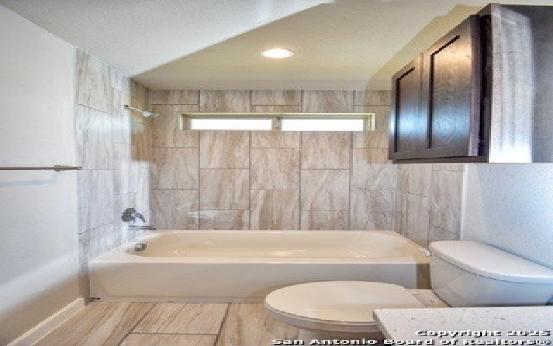 8311 Via Pisa, San Antonio, TX 78227, ,8 BathroomsBathrooms,Residential Multi Family,For Sale,8311 Via Pisa,1882643