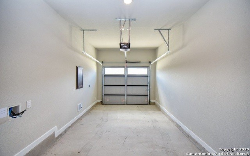 8311 Via Pisa, San Antonio, TX 78227, ,8 BathroomsBathrooms,Residential Multi Family,For Sale,8311 Via Pisa,1882643