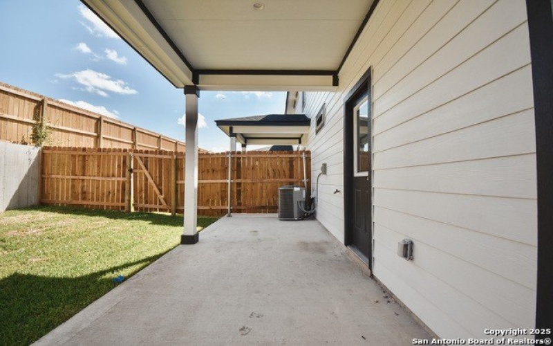 8311 Via Pisa, San Antonio, TX 78227, ,8 BathroomsBathrooms,Residential Multi Family,For Sale,8311 Via Pisa,1882643