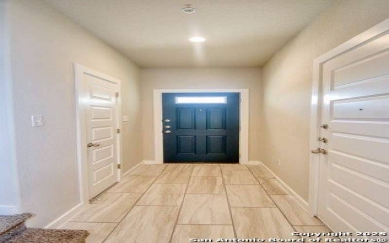 8311 Via Pisa, San Antonio, TX 78227, ,8 BathroomsBathrooms,Residential Multi Family,For Sale,8311 Via Pisa,1882643