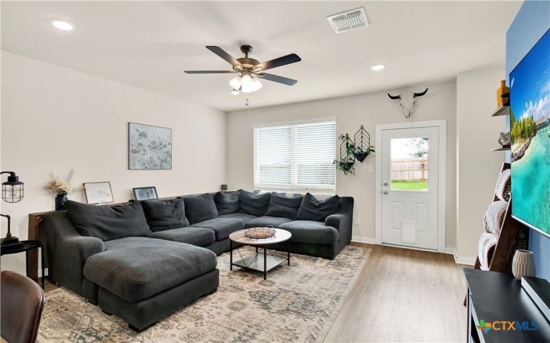 301 State Loop, Troy, TX 76579, 3 Bedrooms Bedrooms, ,2 BathroomsBathrooms,Residential,For Sale,301 State Loop,0,586079