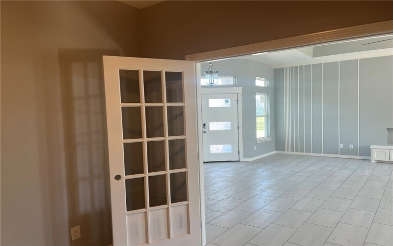 6865 La Salle Drive, Corpus Christi, TX 78414, 4 Bedrooms Bedrooms, ,2 BathroomsBathrooms,Residential,For Sale,6865 La Salle Drive,461746