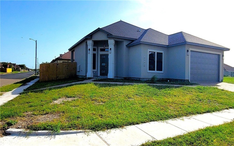 6865 La Salle Drive, Corpus Christi, TX 78414, 4 Bedrooms Bedrooms, ,2 BathroomsBathrooms,Residential,For Sale,6865 La Salle Drive,461746