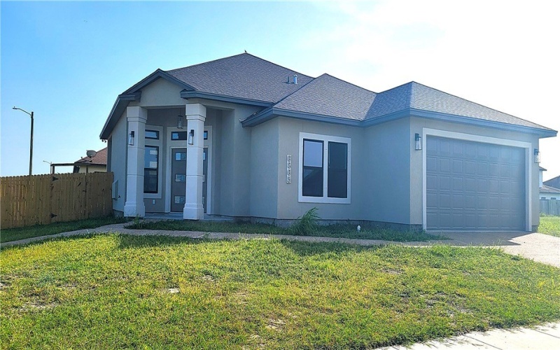 6865 La Salle Drive, Corpus Christi, TX 78414, 4 Bedrooms Bedrooms, ,2 BathroomsBathrooms,Residential,For Sale,6865 La Salle Drive,461746