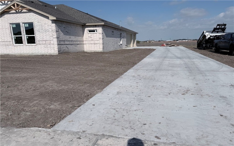 722 Mama Fefi Drive, Corpus Christi, TX 78414, 5 Habitaciones Habitaciones , ,3 BañosBaños,Residential,En Venta,722 Mama Fefi Drive,0,461852