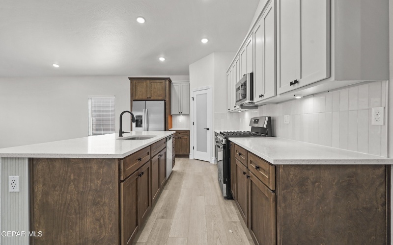 15157 Ambition Avenue, El Paso, TX 79938, 4 Habitaciones Habitaciones , ,2 BañosBaños,Residential,En Venta,15157 Ambition Avenue,926139