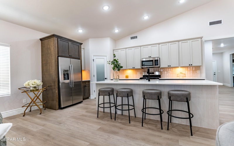 15157 Ambition Avenue, El Paso, TX 79938, 4 Habitaciones Habitaciones , ,2 BañosBaños,Residential,En Venta,15157 Ambition Avenue,926139