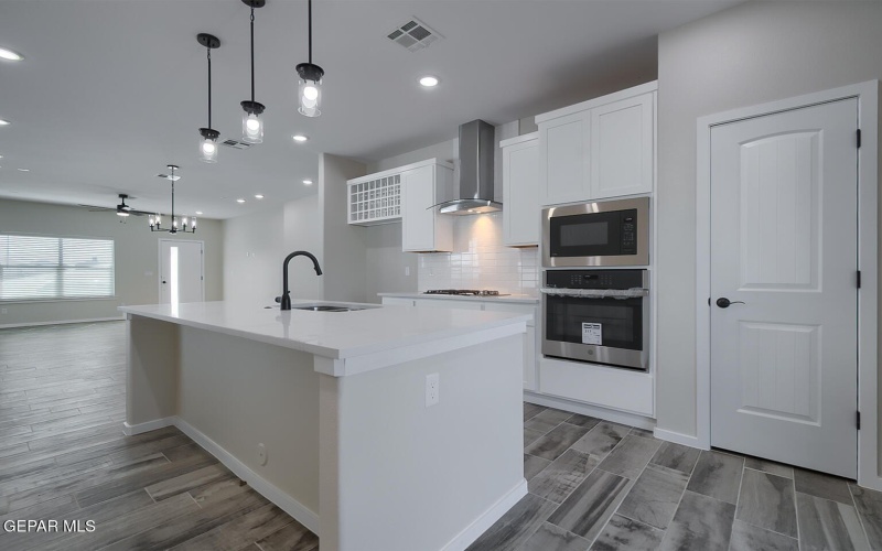 15124 Compsition Avenue, El Paso, TX 79938, 4 Bedrooms Bedrooms, ,2 BathroomsBathrooms,Residential,For Sale,15124 Compsition Avenue,926164
