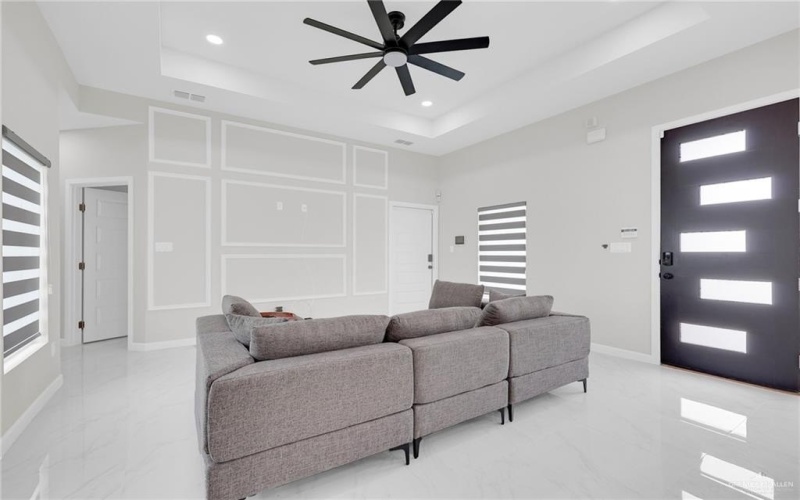 3604 E Diamondhead Avenue, Alton, TX 78573, 3 Habitaciones Habitaciones , ,2 BañosBaños,Residential,En Venta,3604 E Diamondhead Avenue,474295