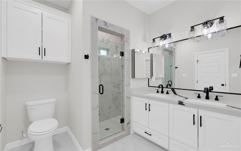 3604 E Diamondhead Avenue, Alton, TX 78573, 3 Habitaciones Habitaciones , ,2 BañosBaños,Residential,En Venta,3604 E Diamondhead Avenue,474295