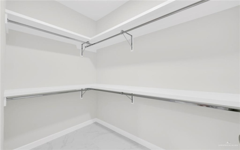 3604 E Diamondhead Avenue, Alton, TX 78573, 3 Habitaciones Habitaciones , ,2 BañosBaños,Residential,En Venta,3604 E Diamondhead Avenue,474295