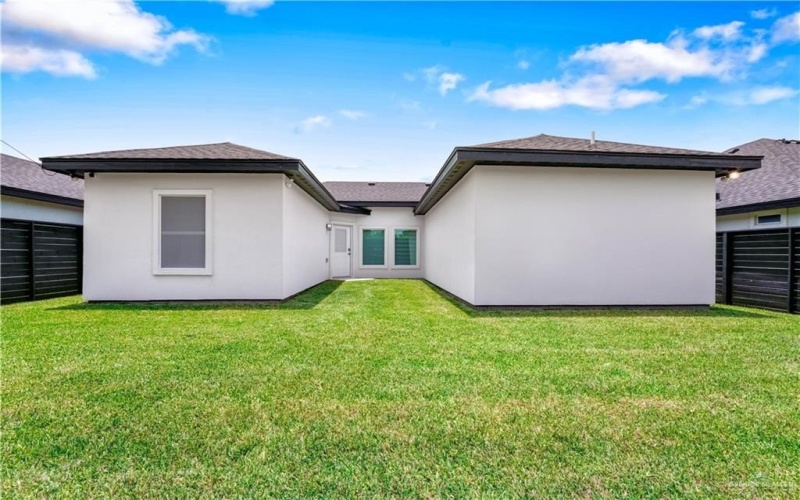 3604 E Diamondhead Avenue, Alton, TX 78573, 3 Habitaciones Habitaciones , ,2 BañosBaños,Residential,En Venta,3604 E Diamondhead Avenue,474295