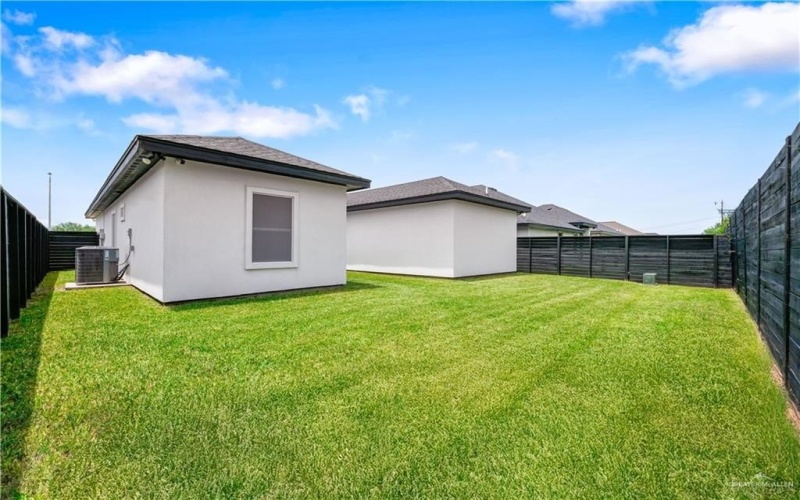 3604 E Diamondhead Avenue, Alton, TX 78573, 3 Habitaciones Habitaciones , ,2 BañosBaños,Residential,En Venta,3604 E Diamondhead Avenue,474295