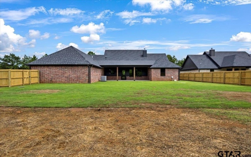 12400 Madison Xing, Bullard, TX 75757, 5 Bedrooms Bedrooms, ,3 BathroomsBathrooms,Residential,For Sale,12400 Madison Xing,25010553