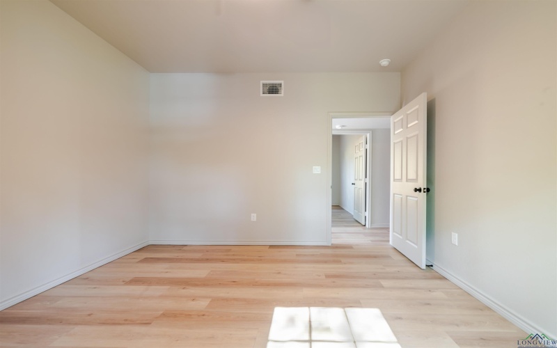 2720 Lincoln, Gladewater, TX 75647, 3 Habitaciones Habitaciones , ,2 BañosBaños,Residential,En Venta,2720 Lincoln,20254780