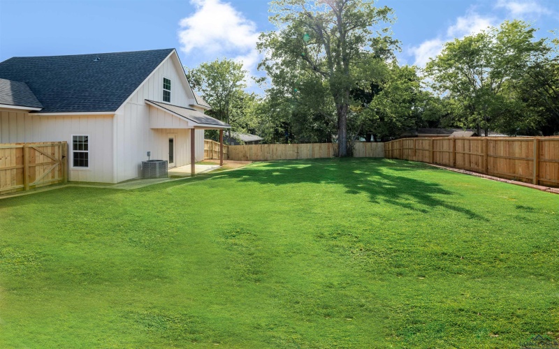 2720 Lincoln, Gladewater, TX 75647, 3 Habitaciones Habitaciones , ,2 BañosBaños,Residential,En Venta,2720 Lincoln,20254780