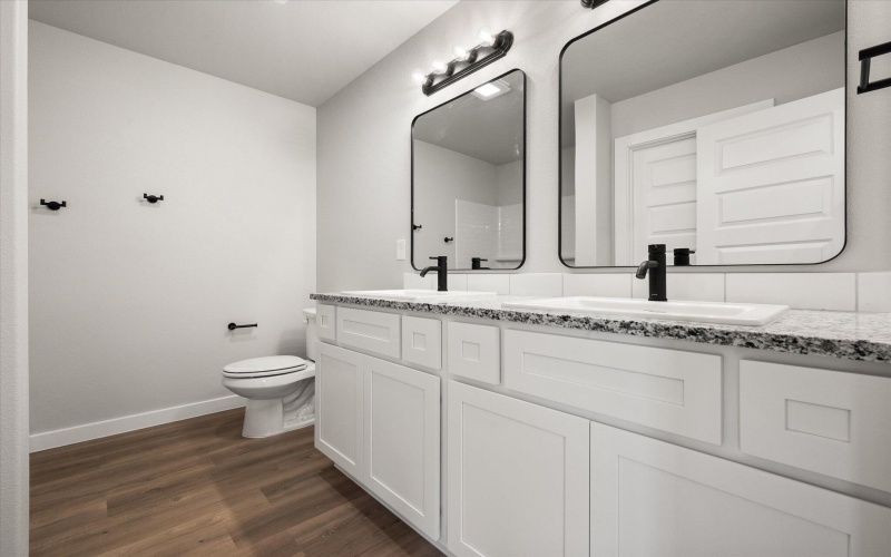 308 E 26th Street, Wolfforth, TX 79382, 4 Habitaciones Habitaciones , ,2 BañosBaños,Residential,En Venta,308 E 26th Street,0,202557556