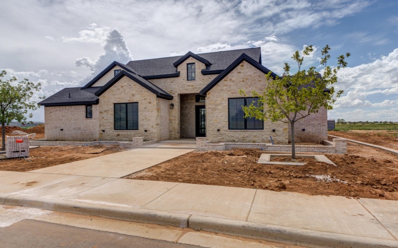 15014 Orlando Avenue, Lubbock, TX 79423, 4 Habitaciones Habitaciones , ,3 BañosBaños,Residential,En Venta,15014 Orlando Avenue,202557579
