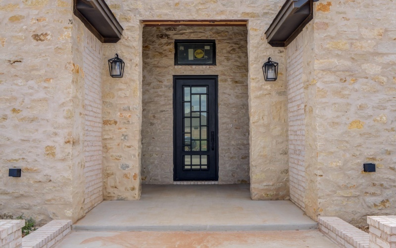 15014 Orlando Avenue, Lubbock, TX 79423, 4 Habitaciones Habitaciones , ,3 BañosBaños,Residential,En Venta,15014 Orlando Avenue,202557579