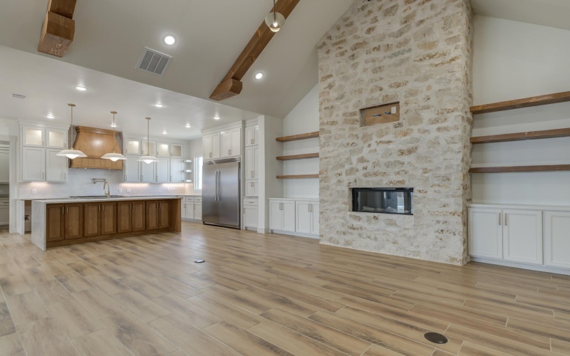 15014 Orlando Avenue, Lubbock, TX 79423, 4 Habitaciones Habitaciones , ,3 BañosBaños,Residential,En Venta,15014 Orlando Avenue,202557579