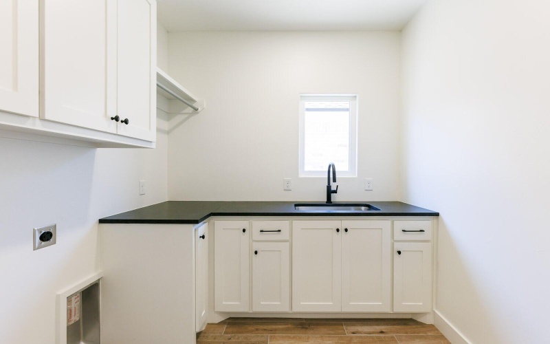 3634 144th Street, Lubbock, TX 79423, 3 Habitaciones Habitaciones , ,2 BañosBaños,Residential,En Venta,3634 144th Street,202557591
