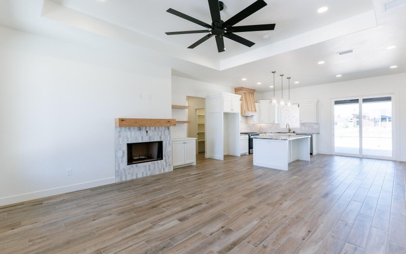 3634 144th Street, Lubbock, TX 79423, 3 Habitaciones Habitaciones , ,2 BañosBaños,Residential,En Venta,3634 144th Street,202557591