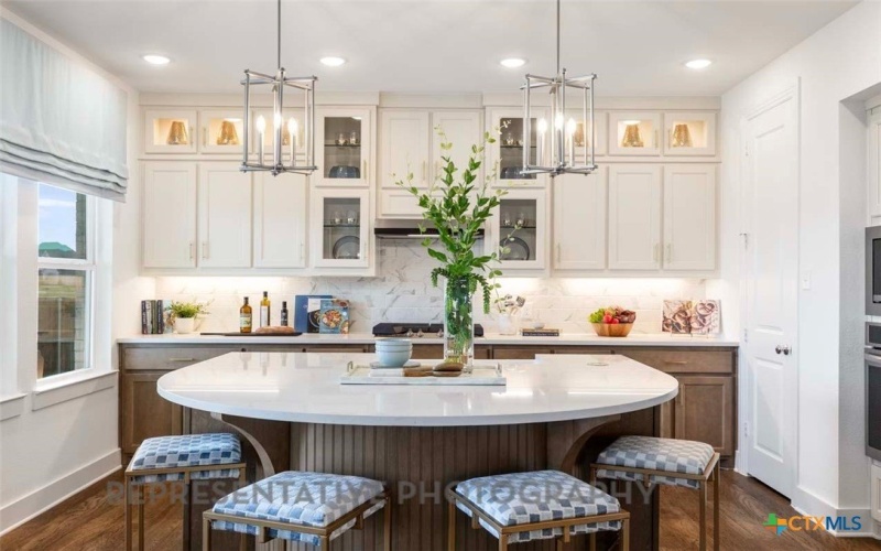 8704 Peristyle Drive, Austin, TX 78744, 4 Bedrooms Bedrooms, ,5 BathroomsBathrooms,Residential,For Sale,8704 Peristyle Drive,0,586097