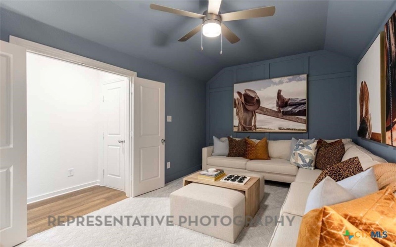 8704 Peristyle Drive, Austin, TX 78744, 4 Bedrooms Bedrooms, ,5 BathroomsBathrooms,Residential,For Sale,8704 Peristyle Drive,0,586097