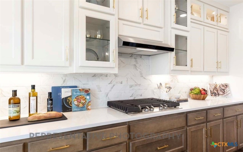 8704 Peristyle Drive, Austin, TX 78744, 4 Bedrooms Bedrooms, ,5 BathroomsBathrooms,Residential,For Sale,8704 Peristyle Drive,0,586097