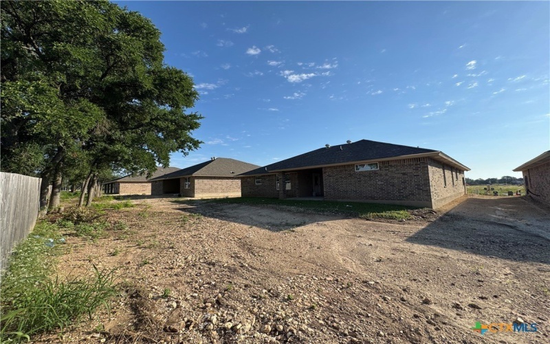 2516 Cowgirl Trail, Belton, TX 76513, 4 Habitaciones Habitaciones , ,2 BañosBaños,Residential,En Venta,2516 Cowgirl Trail,586156