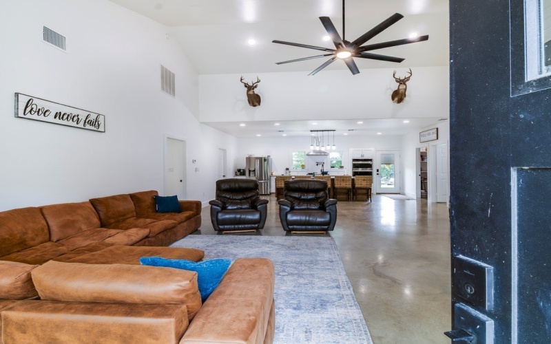 746 An County Rd 2150, PALESTINE, TX 75801, 3 Bedrooms Bedrooms, ,2 BathroomsBathrooms,Residential,For Sale,746 An County Rd 2150,101338
