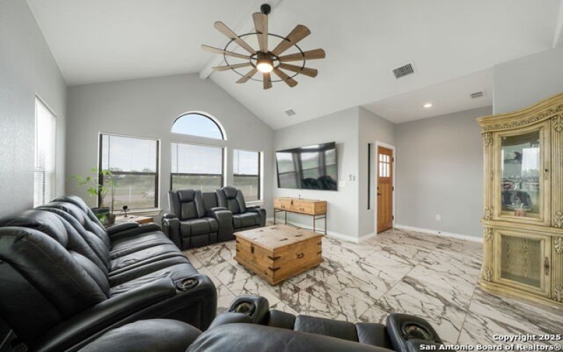 7306 tiff nicole, Von Ormy, TX 78073, 3 Habitaciones Habitaciones , ,2 BañosBaños,Residential,En Venta,7306 tiff nicole,1882864