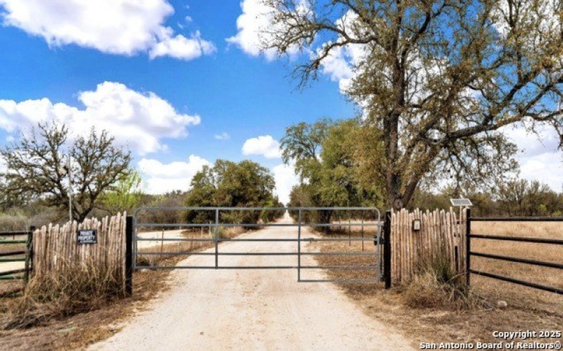 603 Sherrywood, San Antonio, TX 78264, 3 Bedrooms Bedrooms, ,2 BathroomsBathrooms,Residential,For Sale,603 Sherrywood,1882911