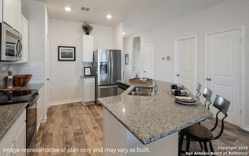 619 Sumpter Banks, Cibolo, TX 78108, 5 Habitaciones Habitaciones , ,3 BañosBaños,Residential,En Venta,619 Sumpter Banks,1882933