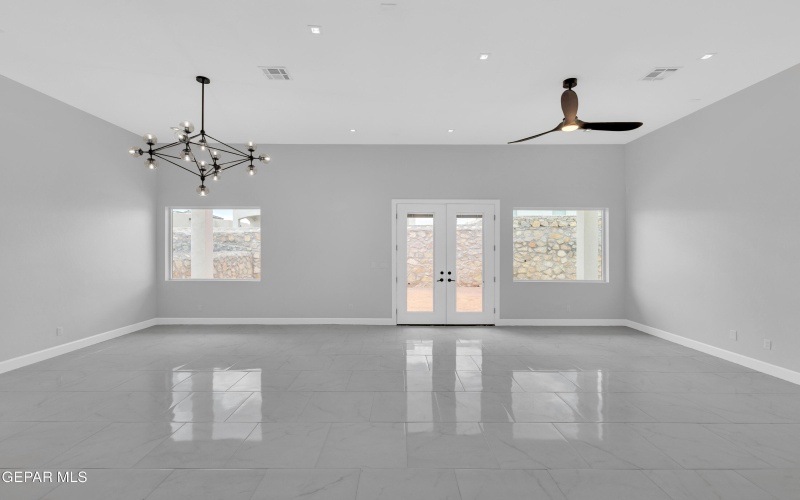 706849 7549 ENCHANTED PARK DR, El Paso, TX 79911, 3 Habitaciones Habitaciones , ,3 BañosBaños,Residential,En Venta,706849 7549 ENCHANTED PARK DR,926204