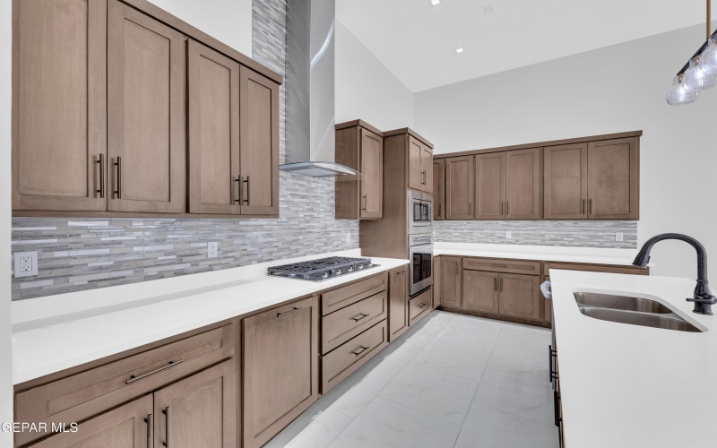 706849 7549 ENCHANTED PARK DR, El Paso, TX 79911, 3 Habitaciones Habitaciones , ,3 BañosBaños,Residential,En Venta,706849 7549 ENCHANTED PARK DR,926204